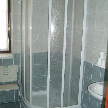 Ceska Hospoda - Hlavni Budova S Restauraci, Depandance 1, Depandance 2 Heřmanice